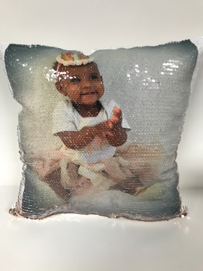 HIDDEN PICTURE PILLOW